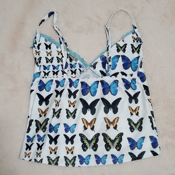 Crop top - Picture 2 of 3